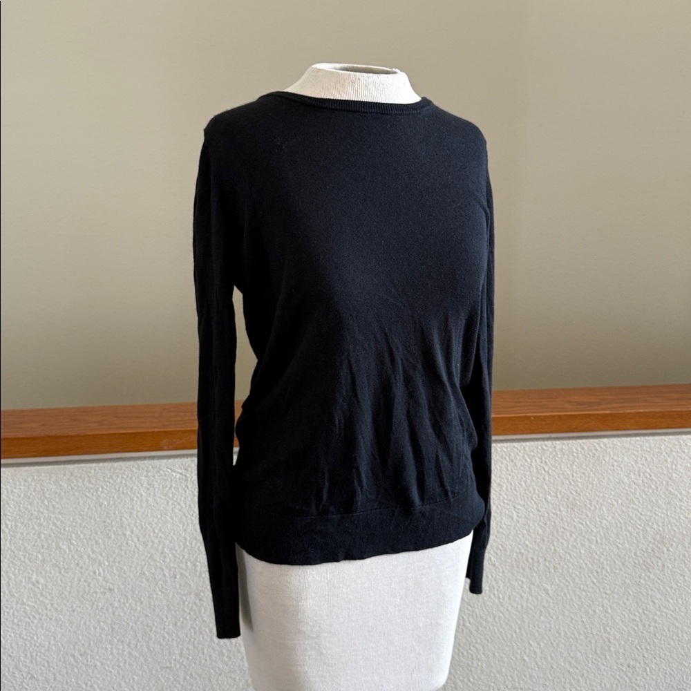 Banana Republic Black Silk Cashmere Knit sweater size small